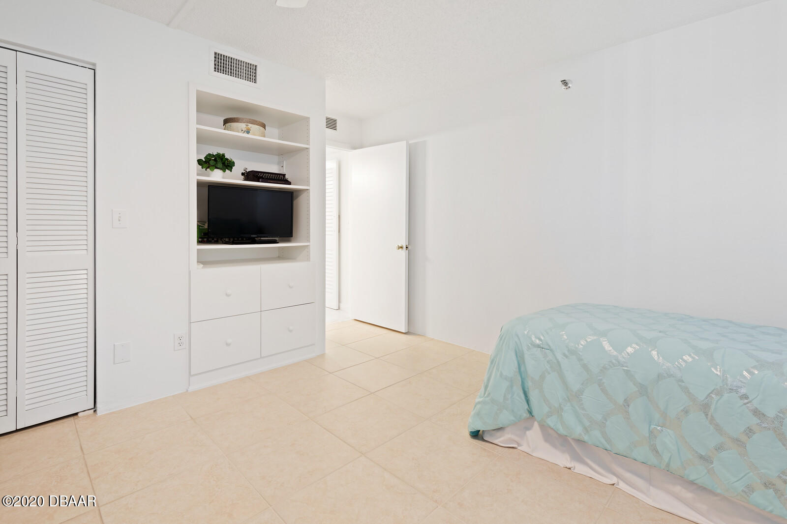 1051 Ocean Shore Boulevard, Unit PH1 Ormond Beach, FL 32176 - Photo 18 of 33 18