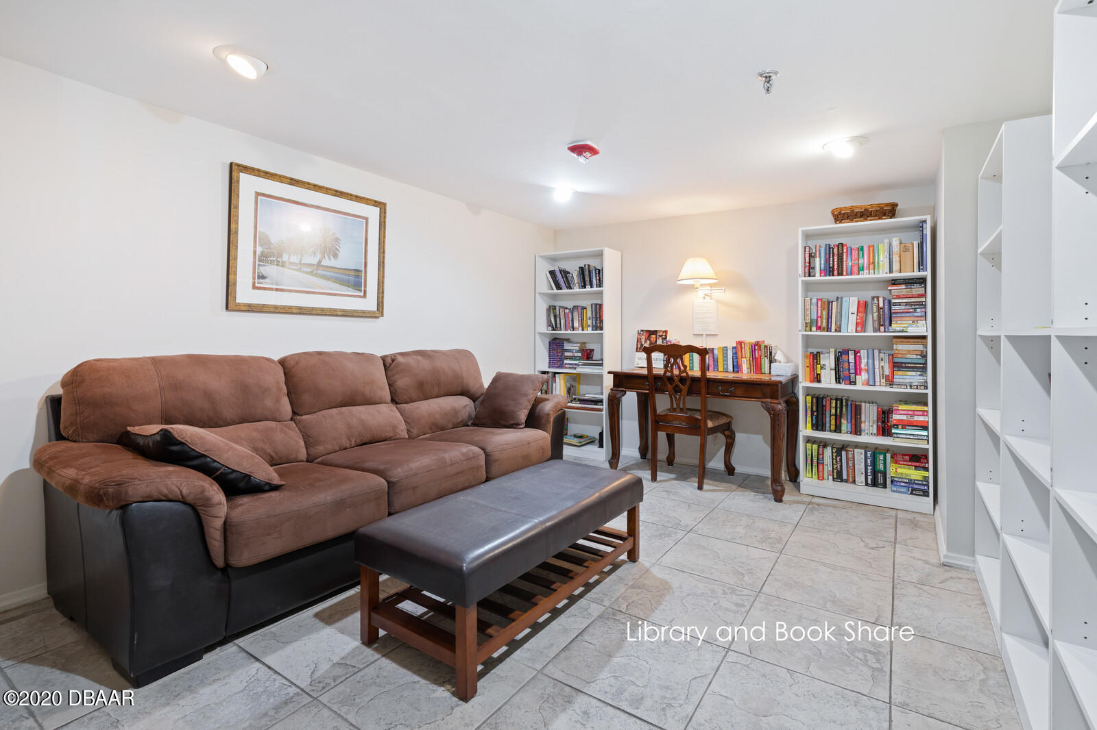 1051 Ocean Shore Boulevard, Unit PH1 Ormond Beach, FL 32176 - Photo 33 of 33 library