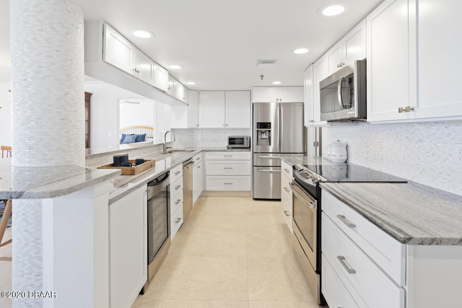 1051 Ocean Shore Boulevard, Unit PH1 Ormond Beach, FL 32176 - Photo 8 of 33 kitchen