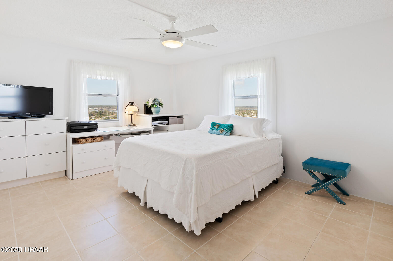 1051 Ocean Shore Boulevard, Unit PH1 Ormond Beach, FL 32176 - Photo 10 of 33 bedroom 2