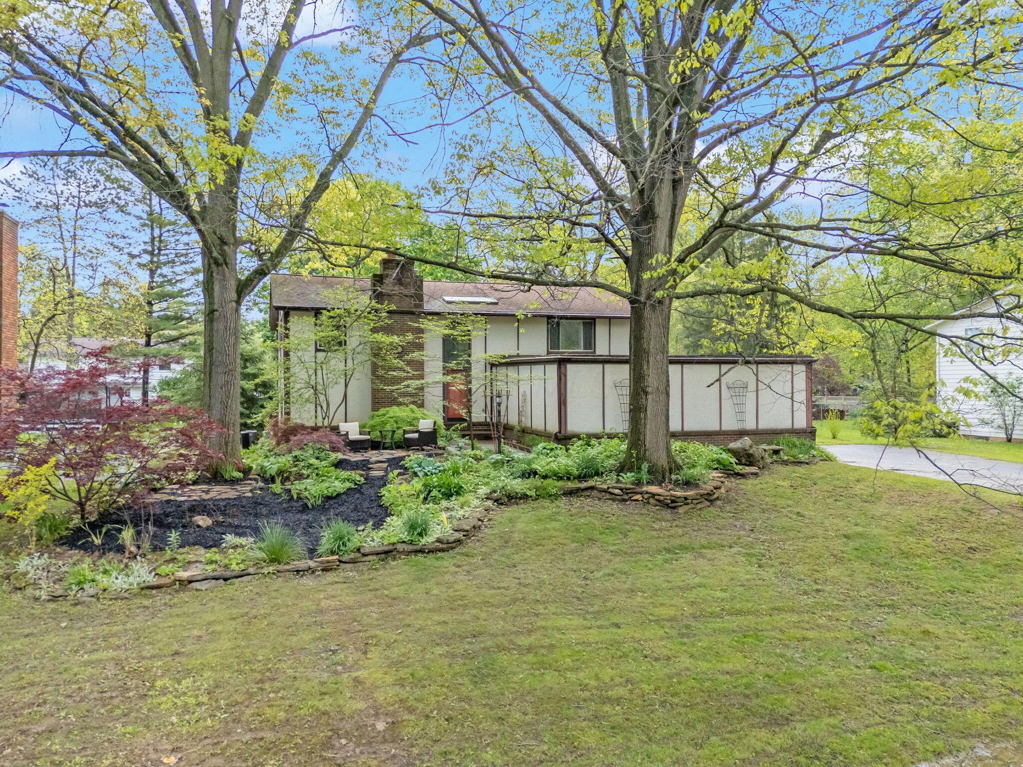 6694 Merwin Road Columbus, OH 43235 - Photo 63 of 80 65-web-or-mls-DJI_20250505114346_0349_D