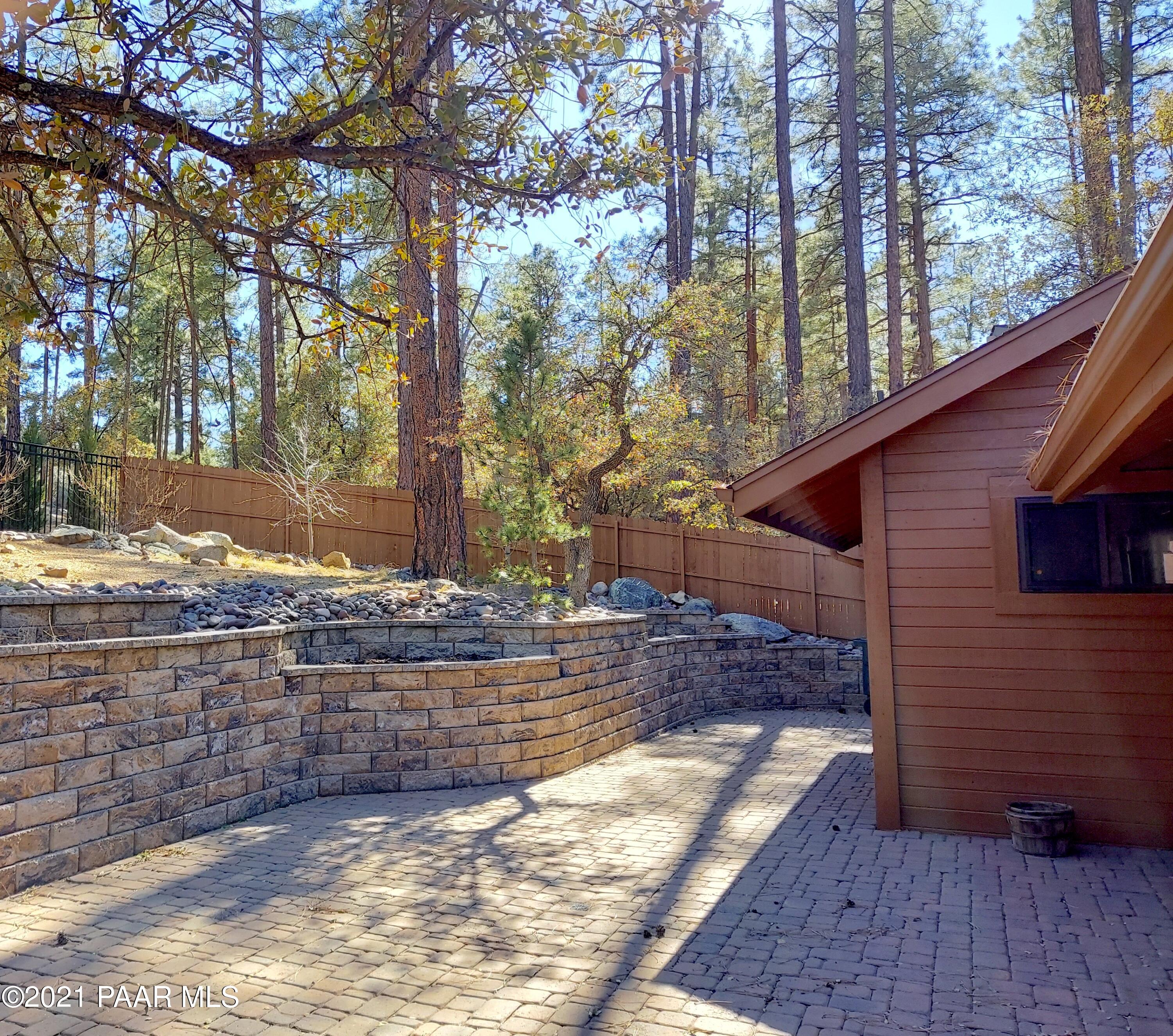 1725 Valley Ranch Circle Prescott, AZ 86303 - Photo 7 of 33 Retaining Wall