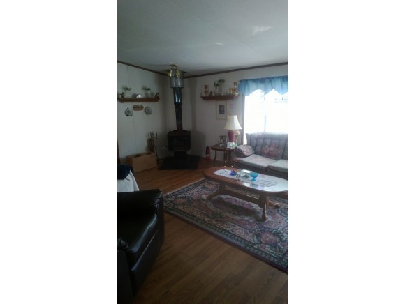 102 Roberts Road Barrington, NH 03825 - Photo 1 of 4