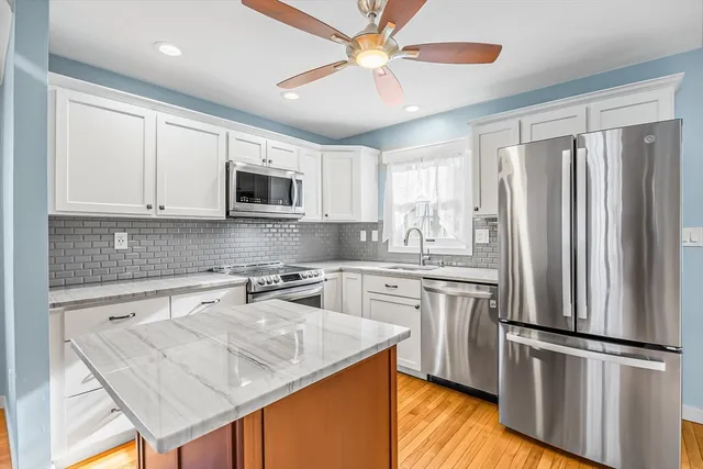 $309,900 | 10 Shadow Brook Estates, Unit 10, South Hadley, MA 01075