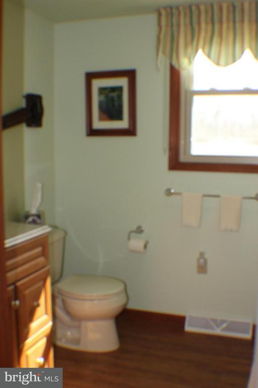 2333 Deodate Road Elizabethtown, PA 17022 - Photo 12 of 38 Gallery Image 12