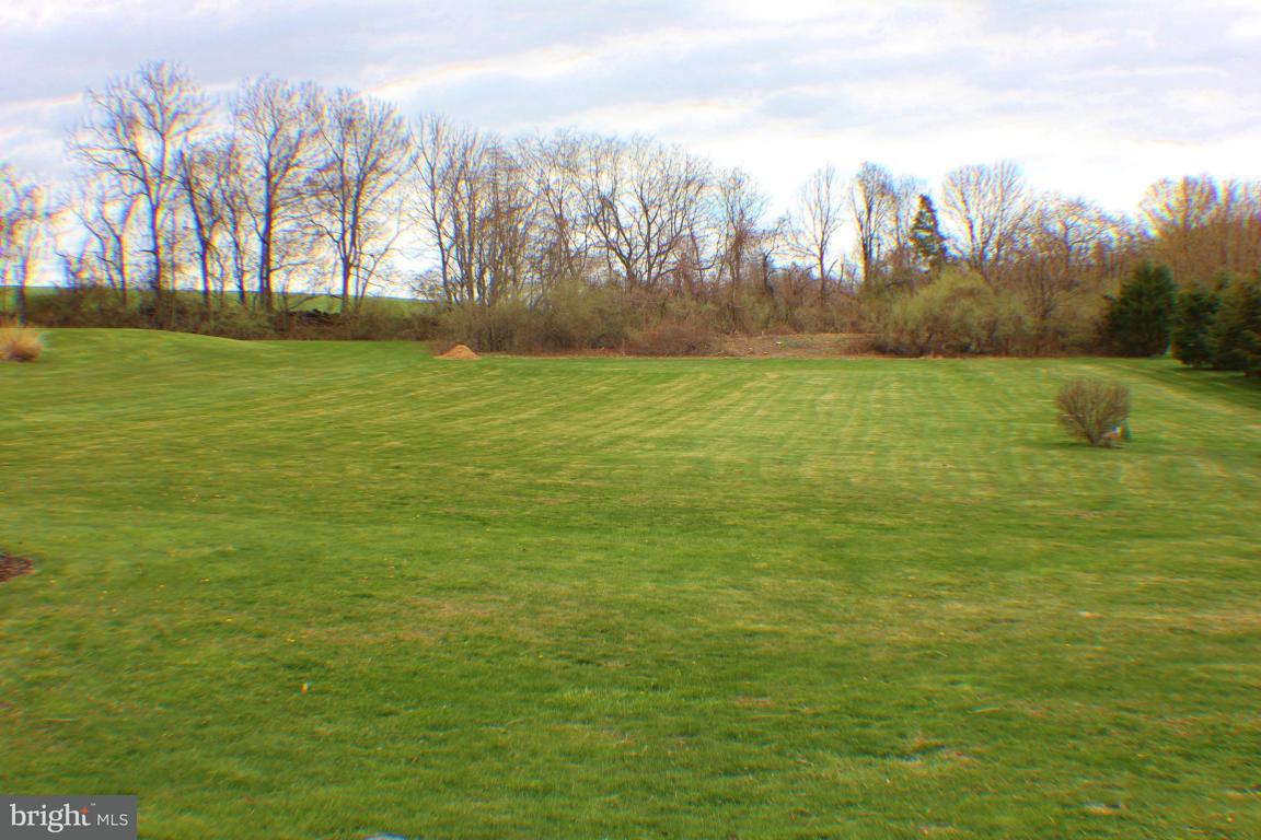2333 Deodate Road Elizabethtown, PA 17022 - Photo 3 of 38 Gallery Image 3