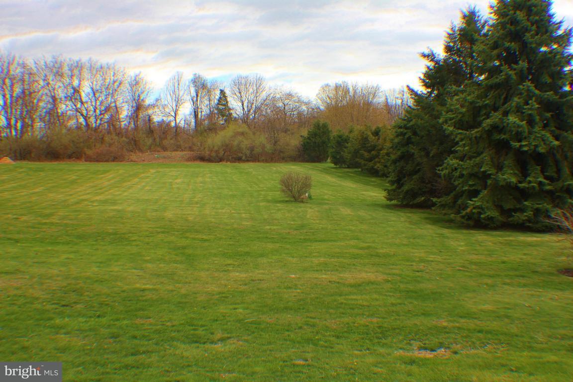 2333 Deodate Road Elizabethtown, PA 17022 - Photo 5 of 38 Gallery Image 5