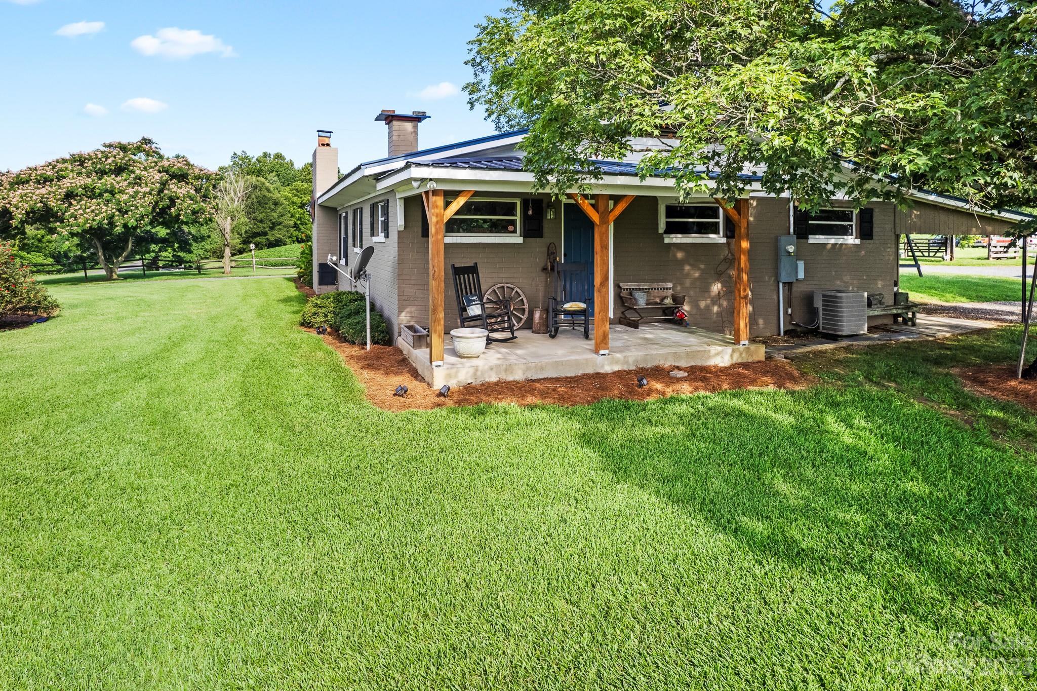 24987 Miller Road Richfield, NC 28137 - Photo 4 of 39 Gallery Image 4