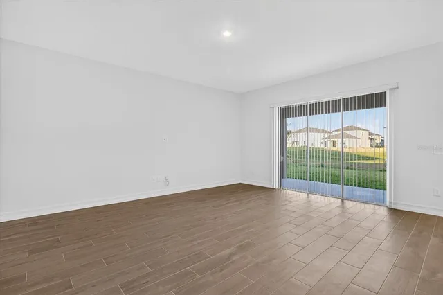 $3,550 | 6925 East 116th Court, Unit MAIN HOME ONLY, Palmetto, FL 34221