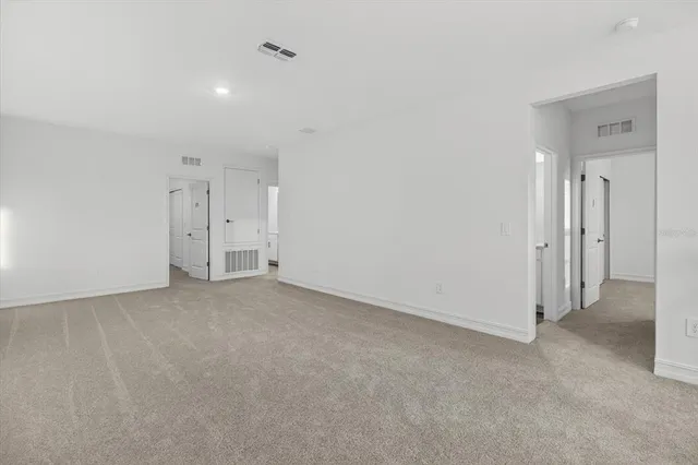 $3,550 | 6925 East 116th Court, Unit MAIN HOME ONLY, Palmetto, FL 34221