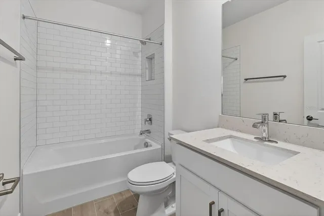 $3,550 | 6925 East 116th Court, Unit MAIN HOME ONLY, Palmetto, FL 34221