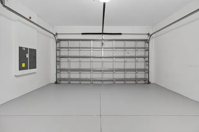 $3,550 | 6925 East 116th Court, Unit MAIN HOME ONLY, Palmetto, FL 34221