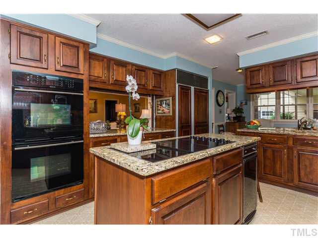 3108 Devonshire Drive Raleigh, NC 27607 - Photo 7 of 25 Kitchen