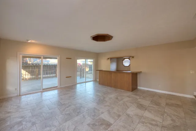 $449,000 | 300 South 7th Street, Patterson, CA 95363