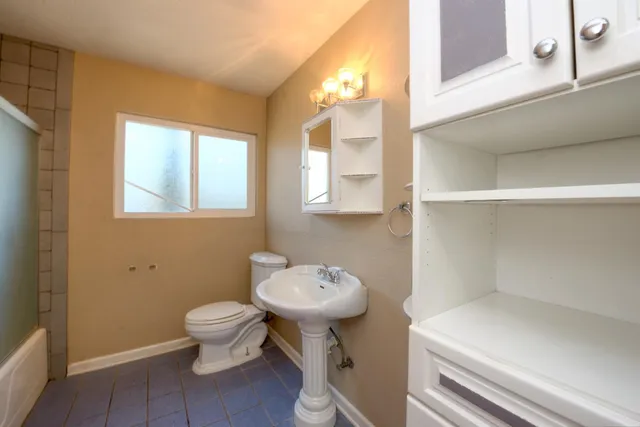 $449,000 | 300 South 7th Street, Patterson, CA 95363