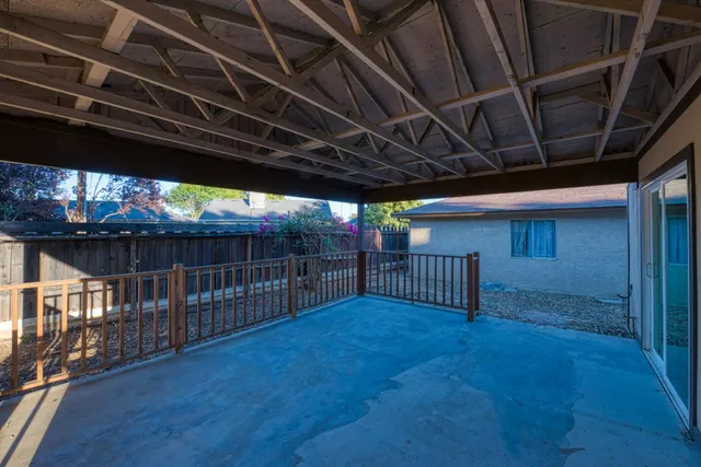 $449,000 | 300 South 7th Street, Patterson, CA 95363