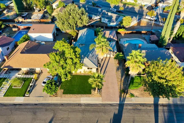 $449,000 | 300 South 7th Street, Patterson, CA 95363