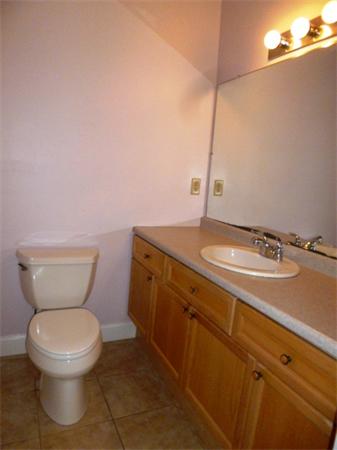 12 Brookside Road, Unit 35 Westford, MA 01886 - Photo 16 of 19 Gallery Image 16
