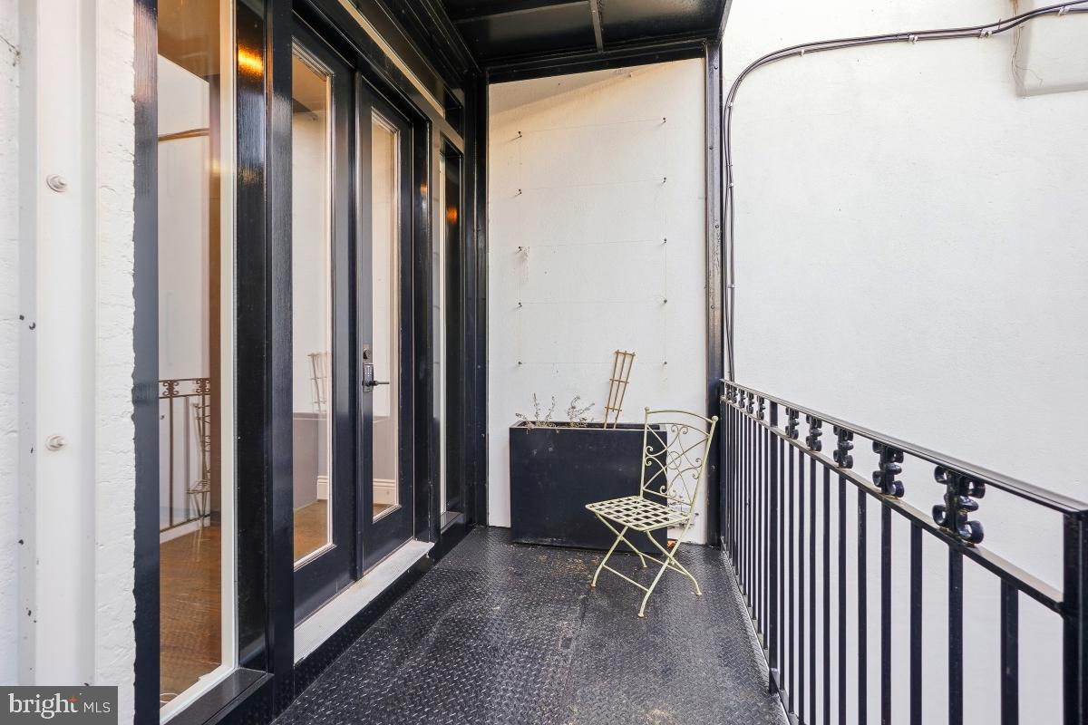 416 A Street Southeast, Unit 1 Washington, DC 20003 - Photo 28 of 30 a view of a balcony with chairs