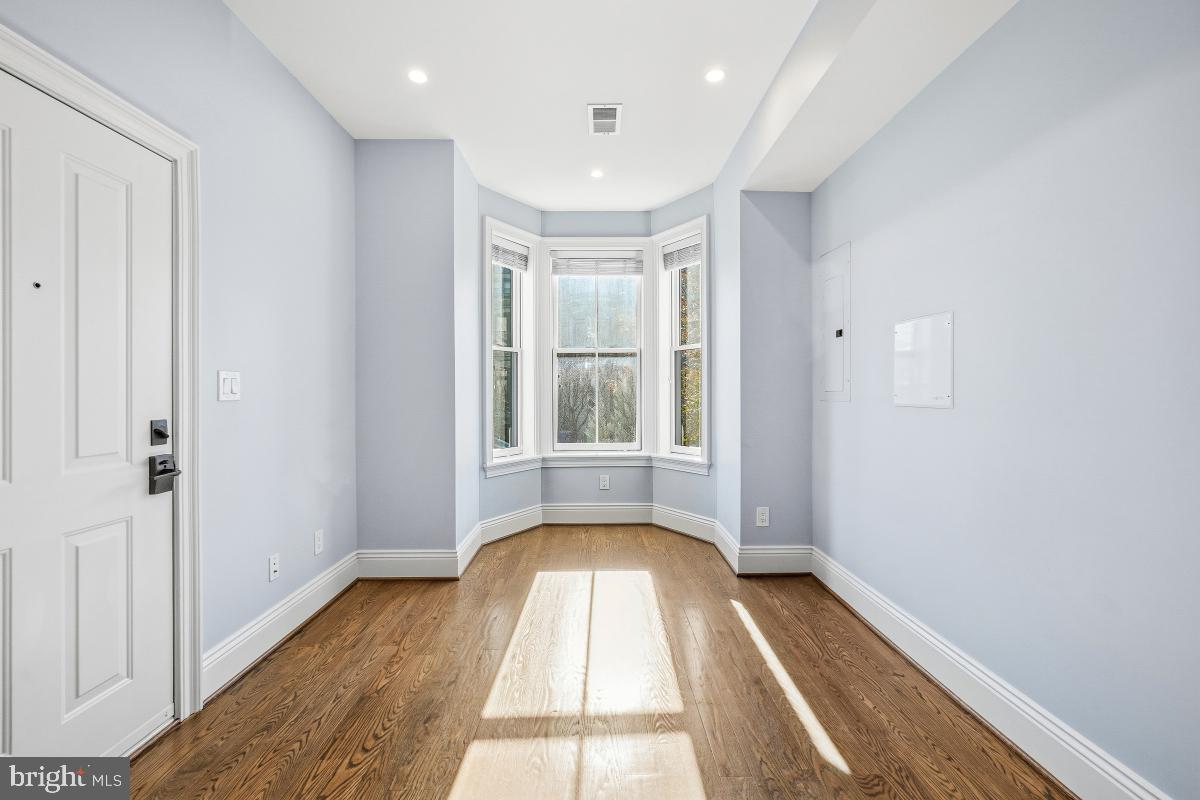 416 A Street Southeast, Unit 1 Washington, DC 20003 - Photo 6 of 30