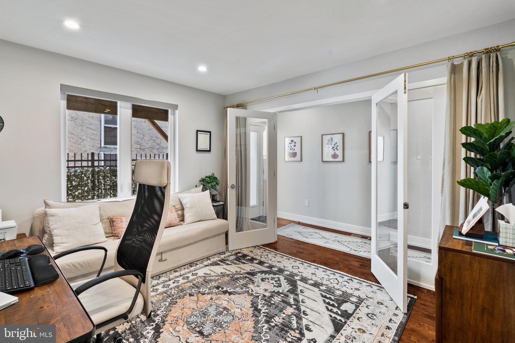 307 Reed Street, Unit B Philadelphia, PA 19147 - Photo 21 of 135