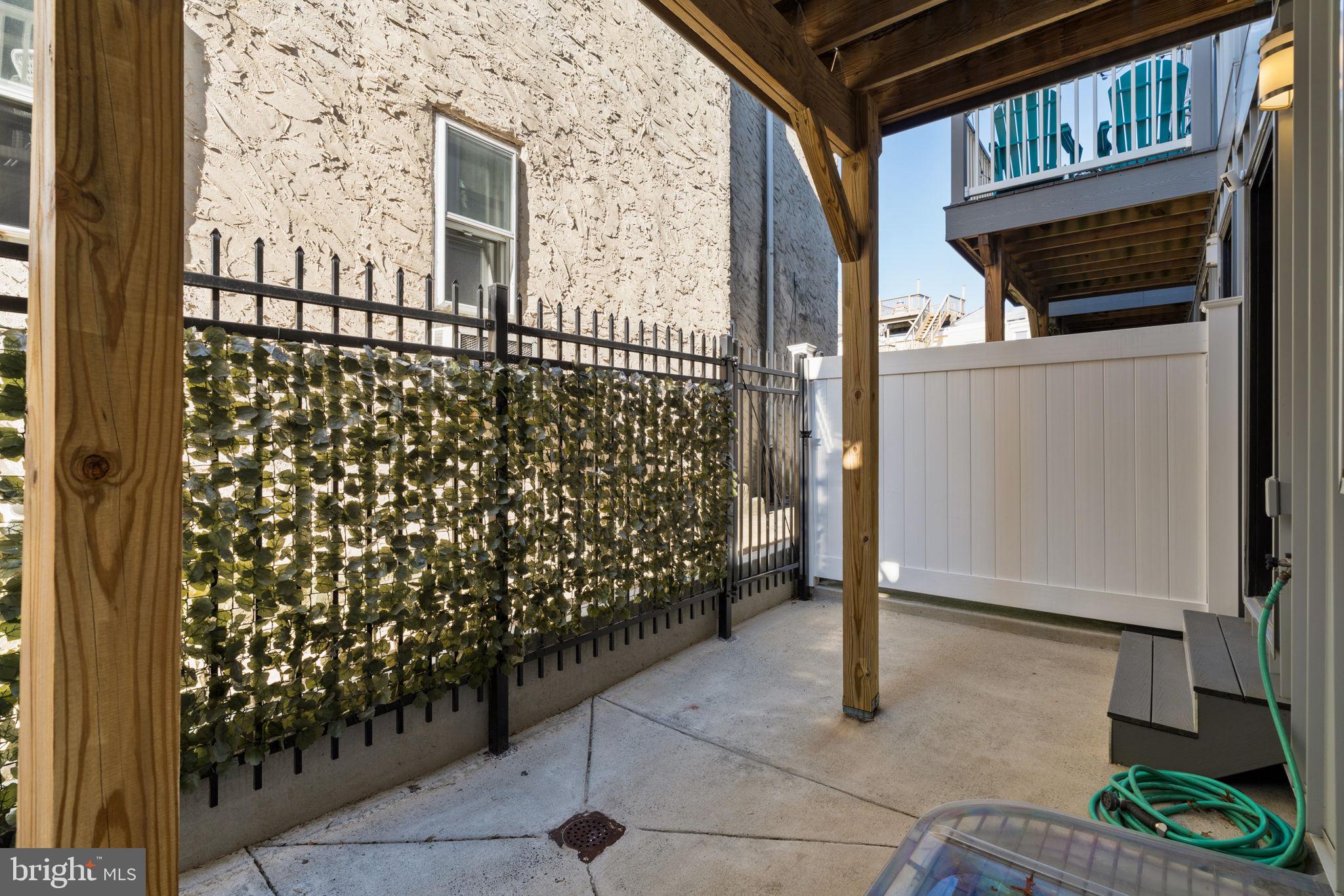 307 Reed Street, Unit B Philadelphia, PA 19147 - Photo 25 of 135