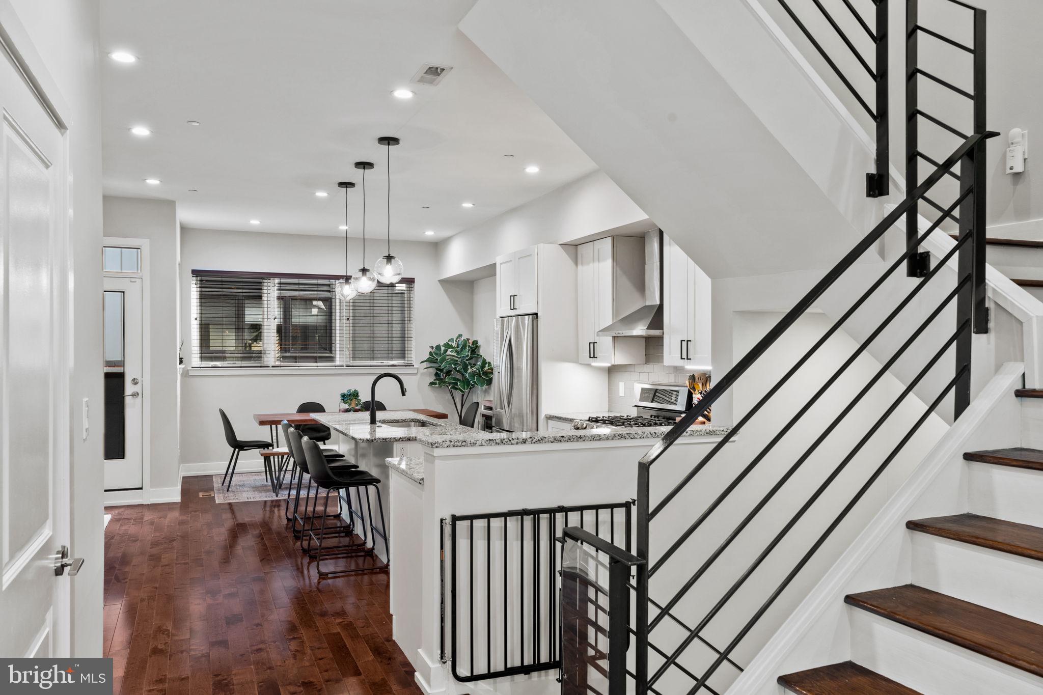 307 Reed Street, Unit B Philadelphia, PA 19147 - Photo 28 of 135