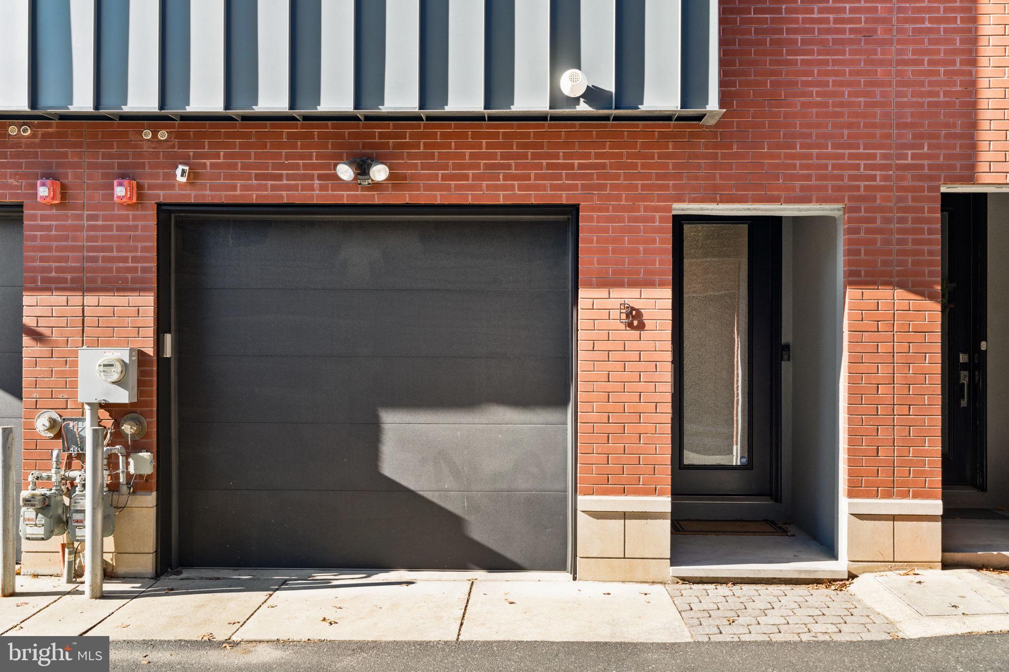307 Reed Street, Unit B Philadelphia, PA 19147 - Photo 10 of 135