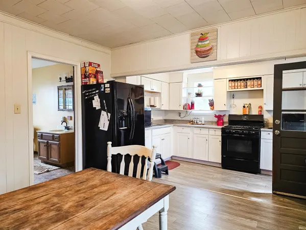 $119,900 | 501 Lincoln Avenue, Cannelton, IN 47520