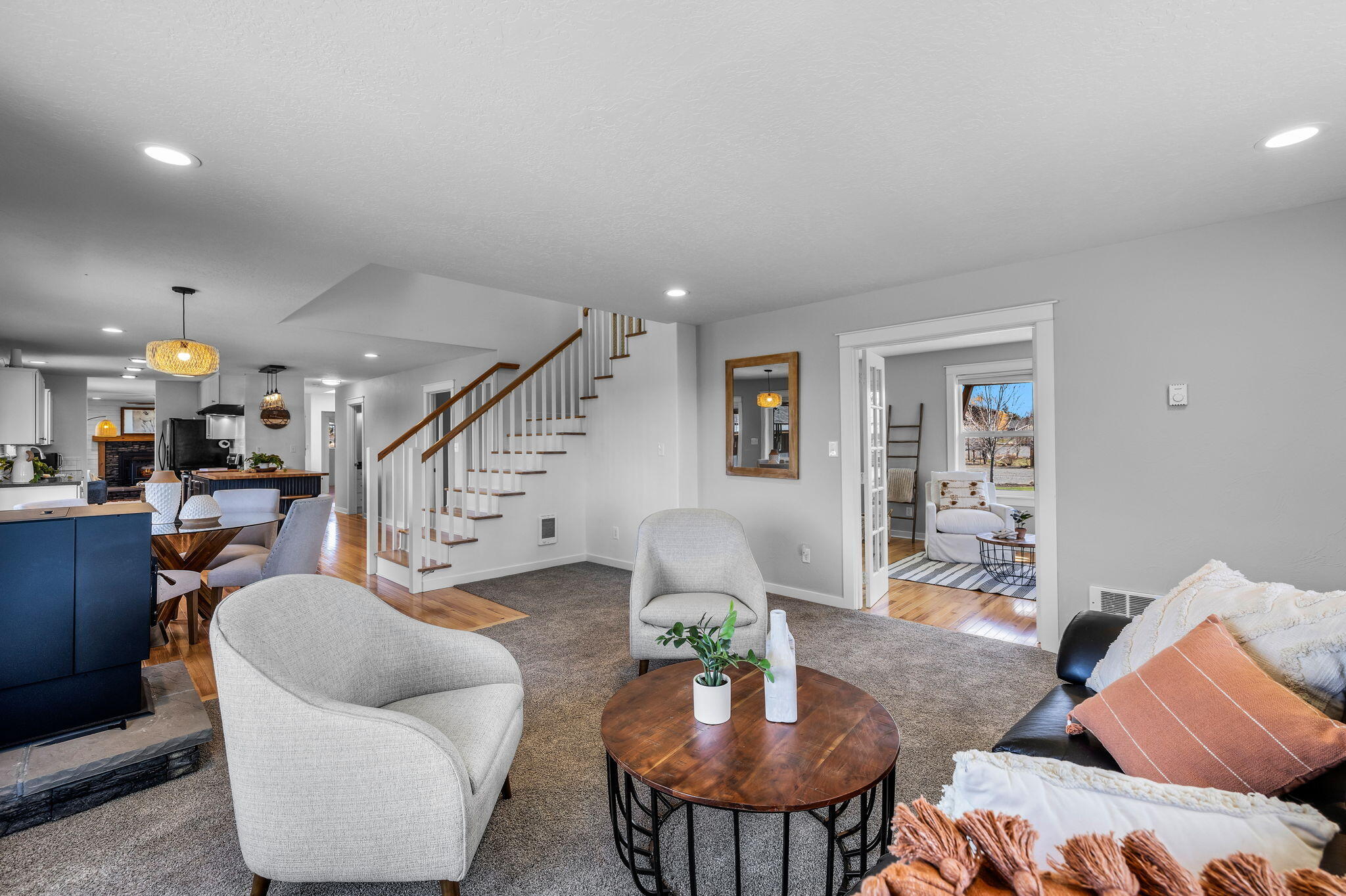 61600 Ward Road Bend, OR 97702 - Photo 19 of 52 a living room with furniture and wooden floor