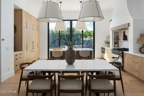 $2,235,000 | 4120 North 44th Place, Phoenix, AZ 85018