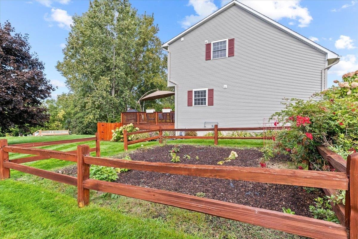 75 Hunting Ridge Lane Milton, VT 05468 - Photo 34 of 37 Gallery Image 34