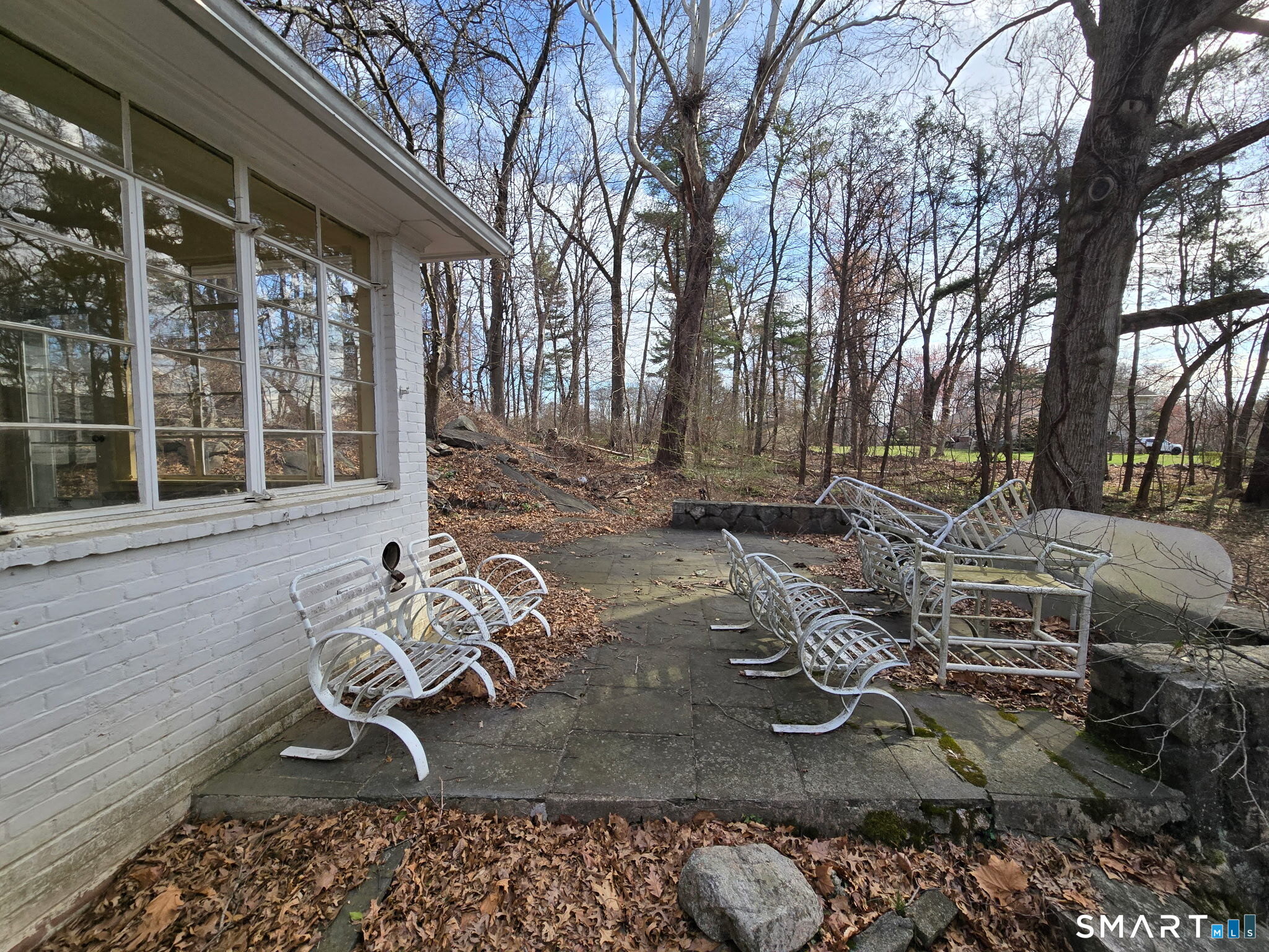 677 West Hill Road Stamford, CT 06902 - Photo 25 of 28 Gallery Image 25