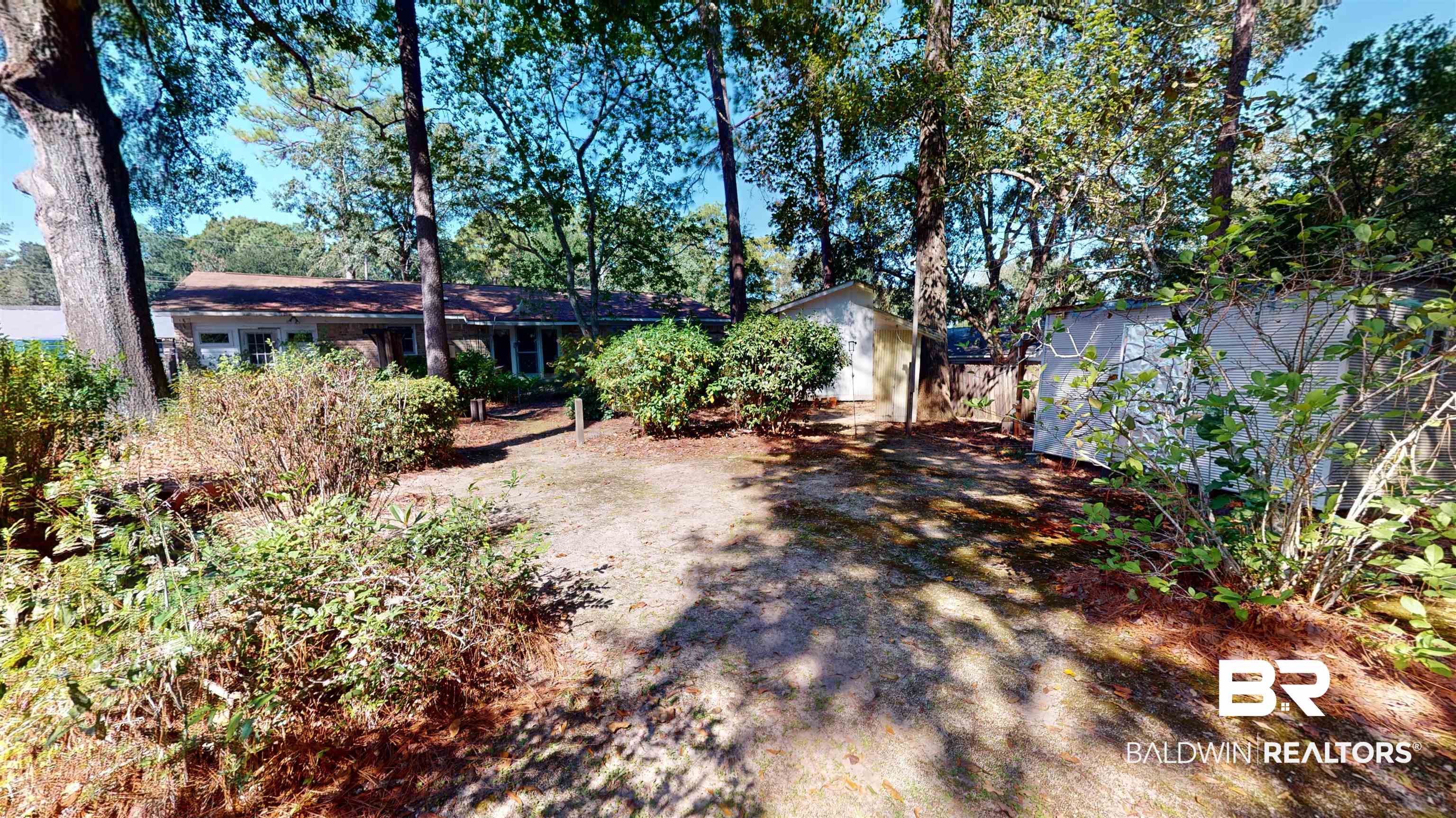 816 Overbey Drive Mobile, AL 36608 - Photo 9 of 27 View of yard