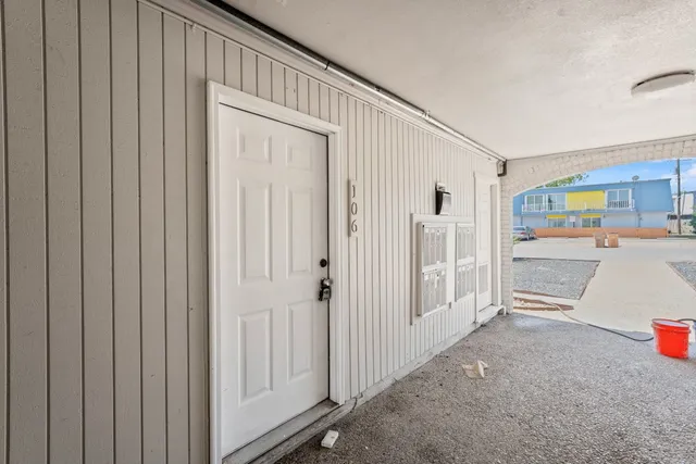 $330,000 | 300 East Croslin Street, Unit 106, Austin, TX 78752