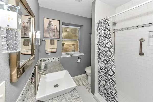 $292,900 | 2304 Oakmont Drive, Bedford, TX 76022