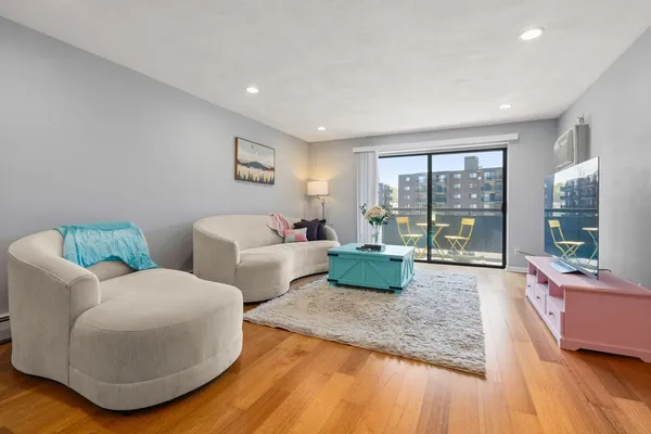 $499,000 | 32 Whites Avenue, Unit E441, Watertown, MA 02472