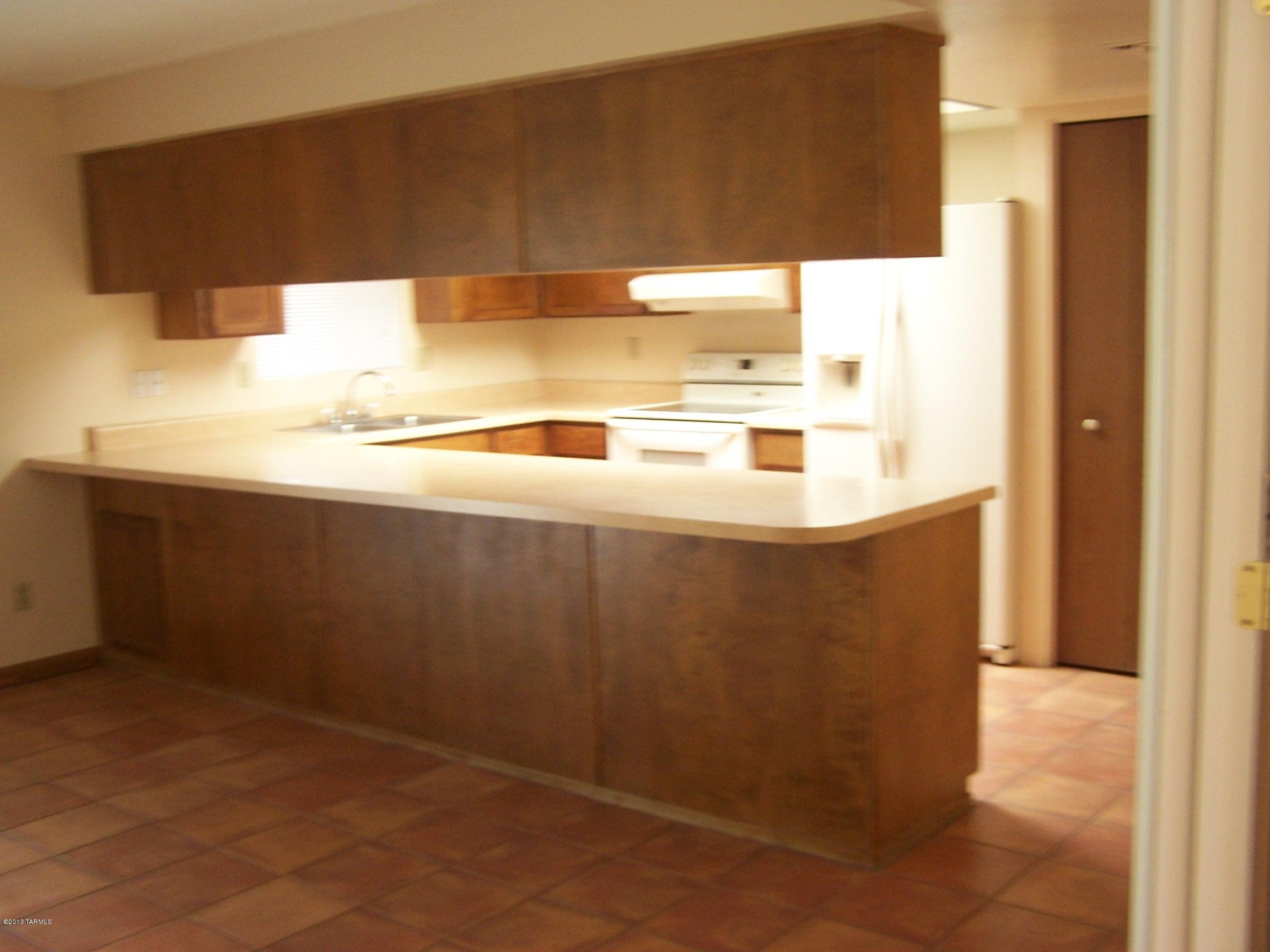 1880 South Cody Loop Road Oracle, AZ 85623 - Photo 6 of 28