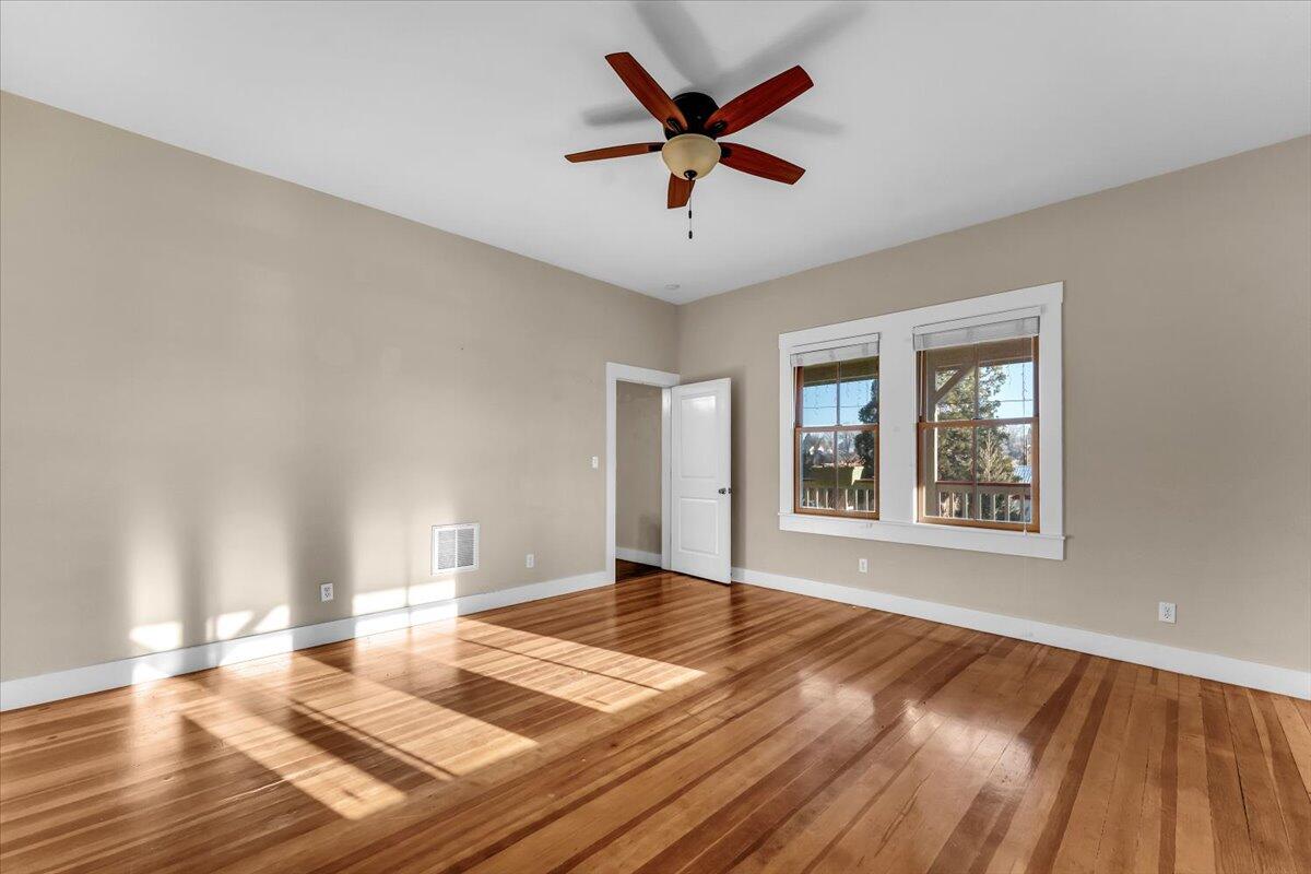 24894 Long Street Fall River Mills, CA 96028 - Photo 16 of 43 Primary Bedroom