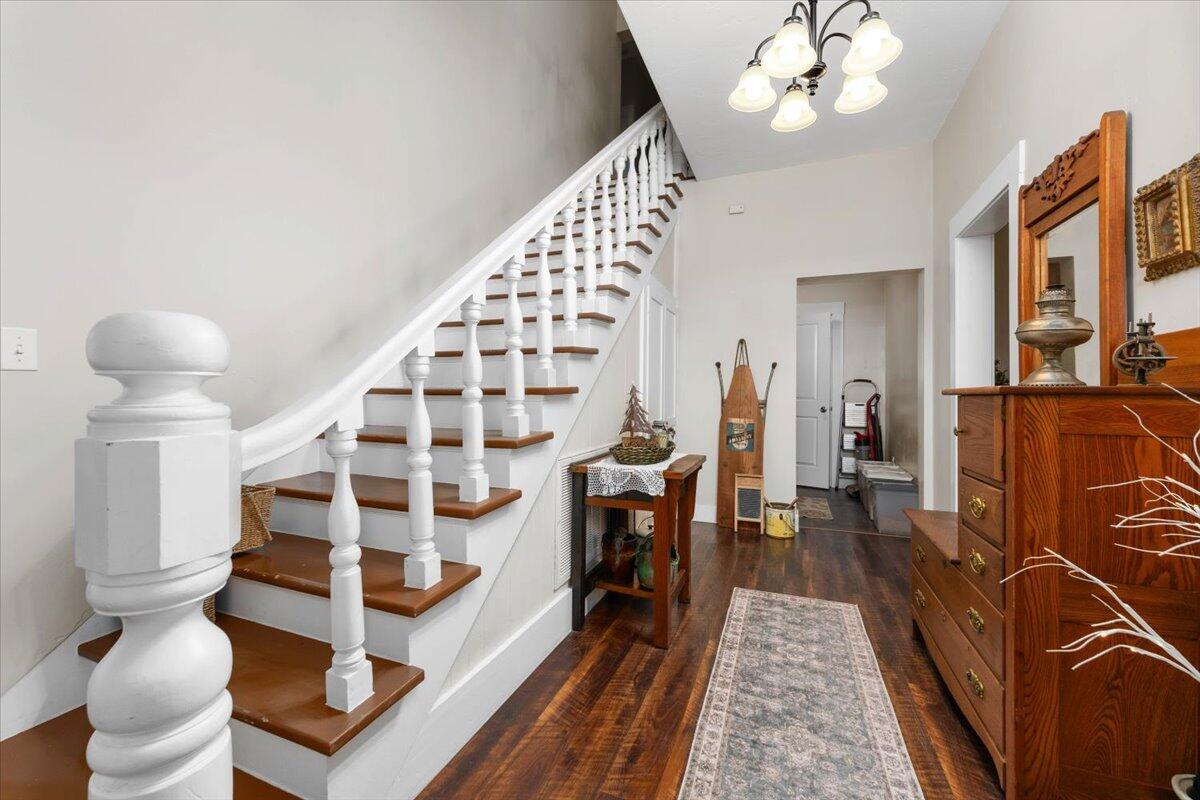 24894 Long Street Fall River Mills, CA 96028 - Photo 6 of 43 07-24894 Long St - I-20