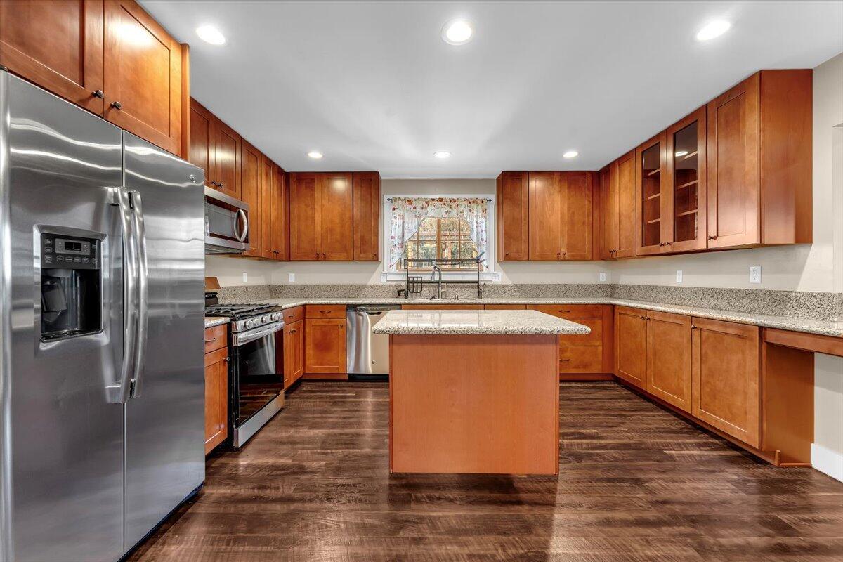24894 Long Street Fall River Mills, CA 96028 - Photo 7 of 43 Kitchen