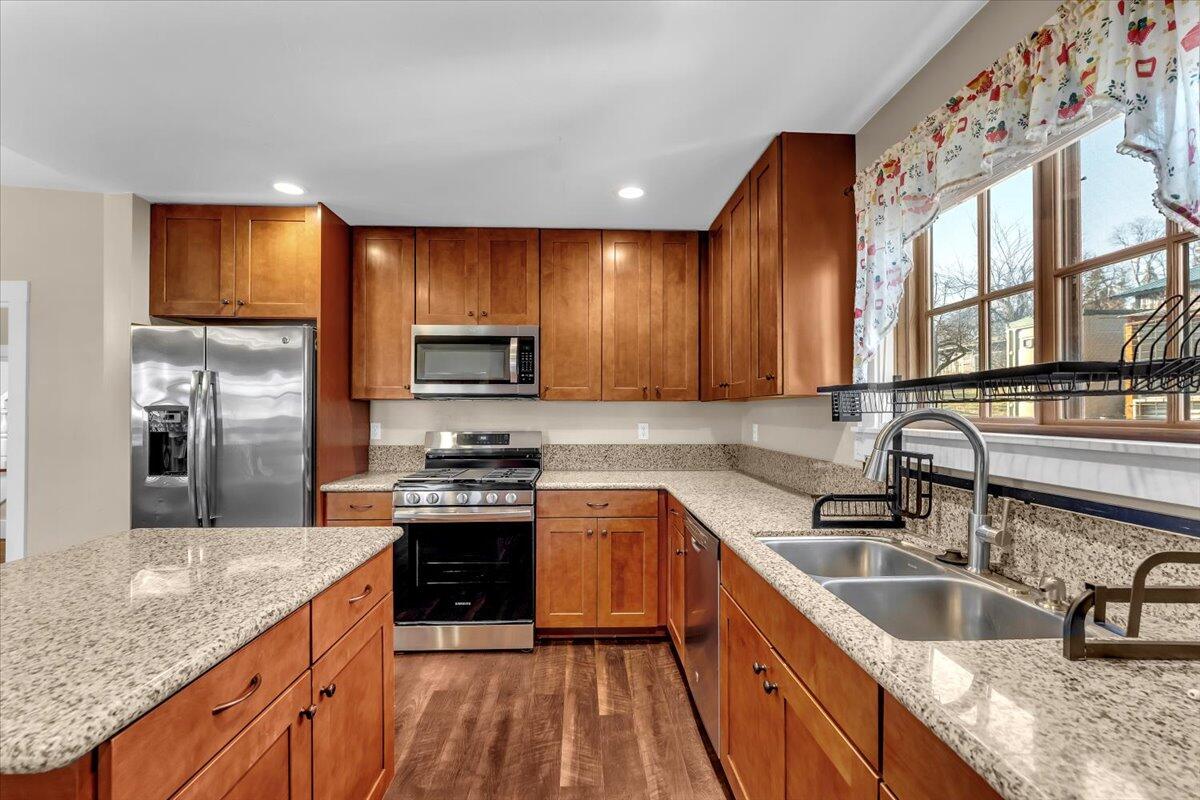 24894 Long Street Fall River Mills, CA 96028 - Photo 9 of 43 Kitchen
