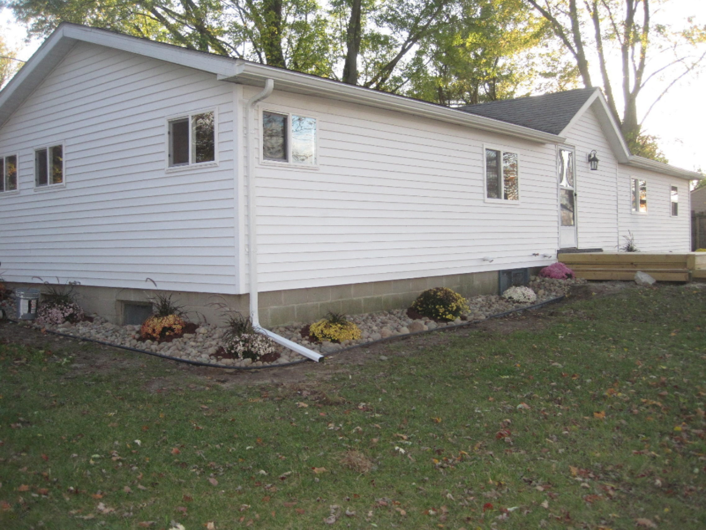 1103 Church Road Northwest Edmore, MI 48829 - Photo 3 of 27 IMG_6112