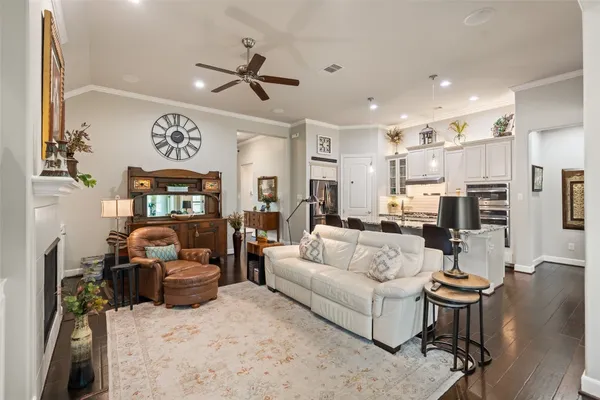 $525,000 | 102 Bellardia Court, Montgomery, TX 77316