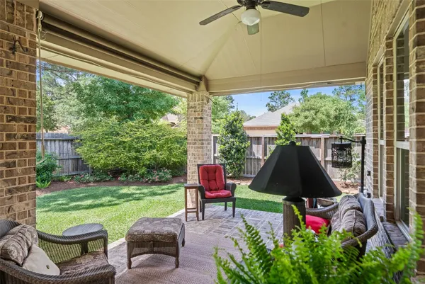 $525,000 | 102 Bellardia Court, Montgomery, TX 77316