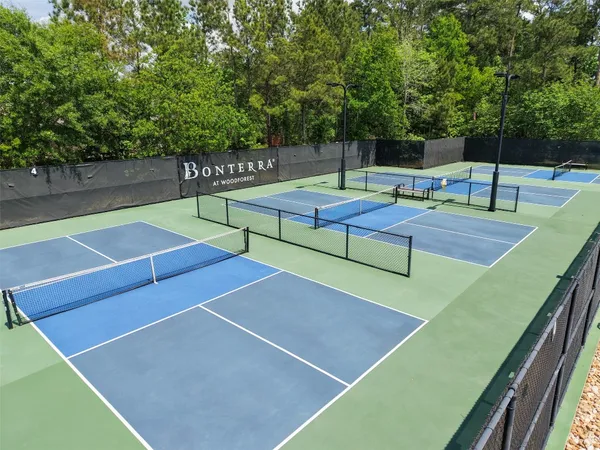 $525,000 | 102 Bellardia Court, Montgomery, TX 77316