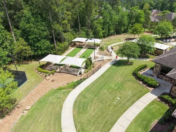 $525,000 | 102 Bellardia Court, Montgomery, TX 77316