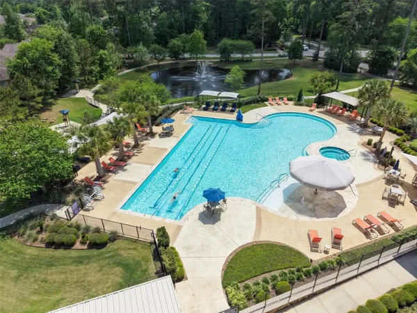 $525,000 | 102 Bellardia Court, Montgomery, TX 77316