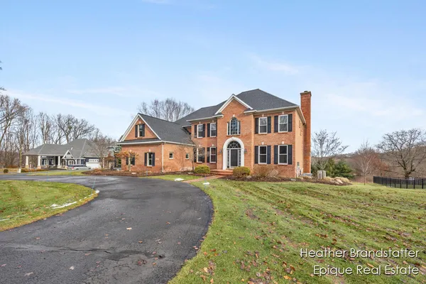 $1,179,000 | 2488 Fairway Winds Court Northeast, Ada, MI 49301