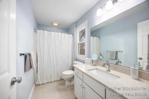 $1,179,000 | 2488 Fairway Winds Court Northeast, Ada, MI 49301